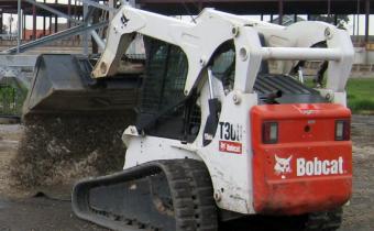 Bobcat T-300 Skid Steer